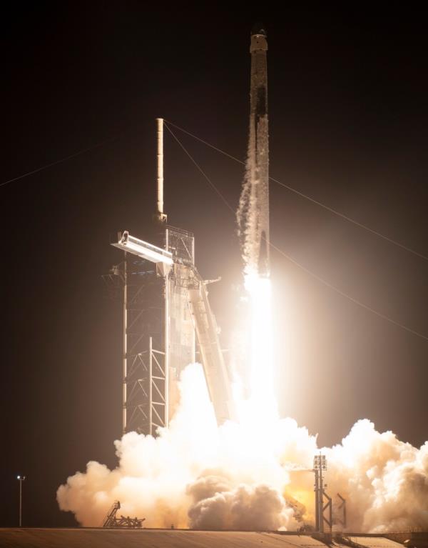 A SpaceX Falcon 9 rocket carrying the company's Dragon spacecraft is launched on NASA's SpaceX Crew-7 mission to the Internatio<em></em>nal Space Station.